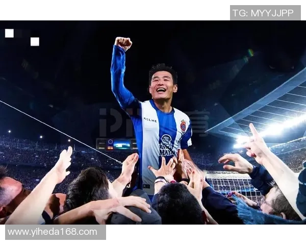 姚明亲自修剪草坪展现运动员的细致与坚持精神 姚明亲自修剪草坪展现运动员的细致与坚持精神