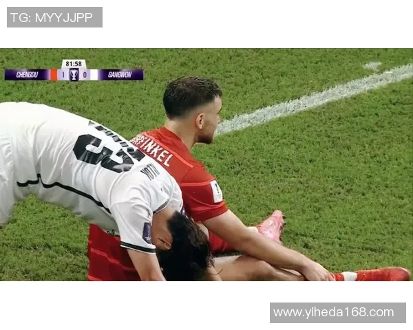 意甲焦点战平局多特蒙德与那不勒斯红牌事件引发全场热议 意甲焦点战平局多特蒙德与那不勒斯红牌事件引发全场热议