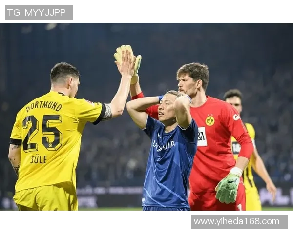 莱比锡友谊赛大胜AC米兰6-2争议判罚引发全场热议 莱比锡友谊赛大胜AC米兰6-2争议判罚引发全场热议